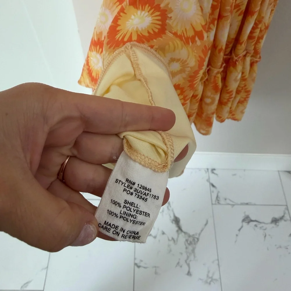 bailey blue Yellow and Orange Floral Sundress size medium - Picture 6 of 6